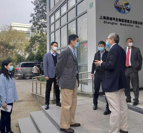 上海市委常委、副市长吴清一行调研九游游戏网站（中国）股份有限公司官网张江园区